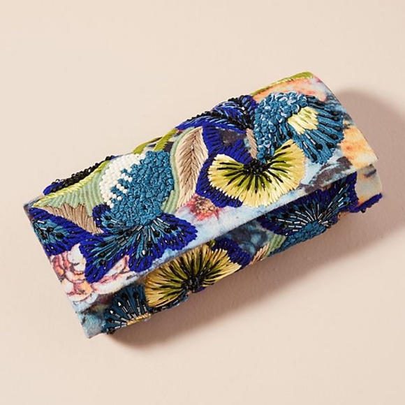 Anthropologie Handbags - Anthropologie Juniper Embroidered Clutch Purse NWT